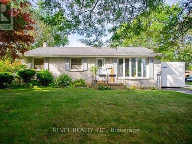 House for sale in Brant, Ontario