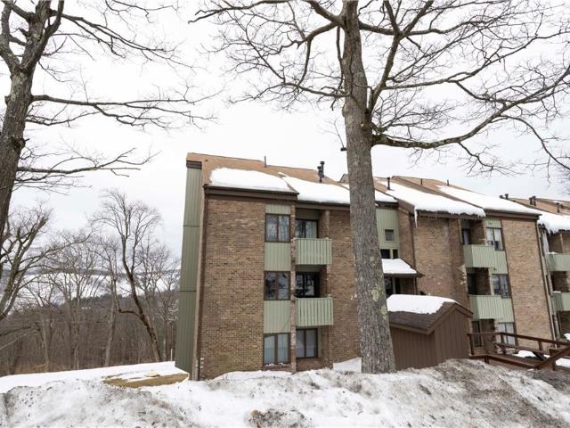 Condo for sale in Somerset, Pennsylvania