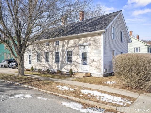 House for sale in Norwich, Connecticut