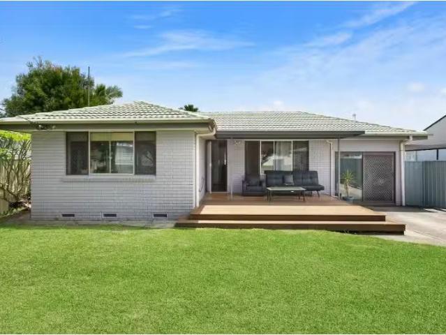 House for rent in Long Jetty, New South Wales