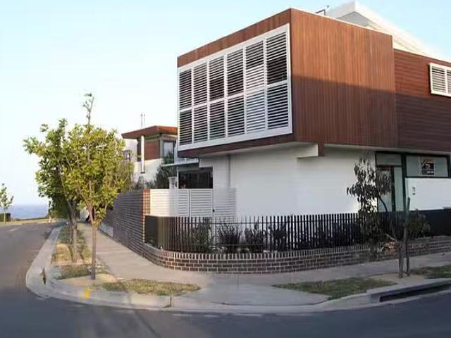 House for rent in Little Bay