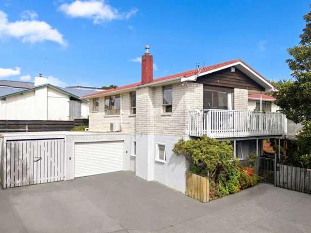 House for sale in Paremoremo