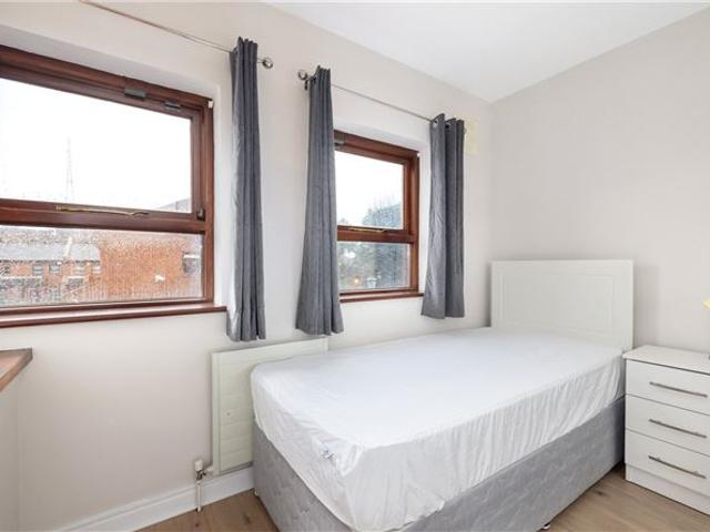 Terraced House to rent in Bluebell, North Tipperary