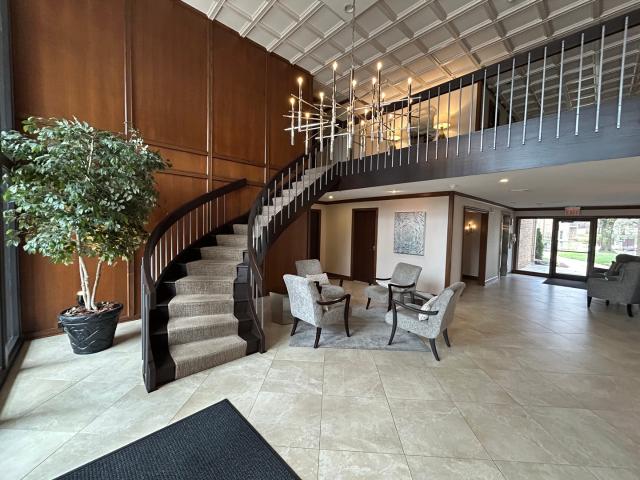 Condo for sale in Oak Brook, Illinois
