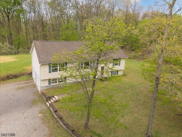 House for sale in Newton, New Jersey