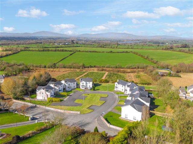 Property for sale in Loch Garman, North Tipperary