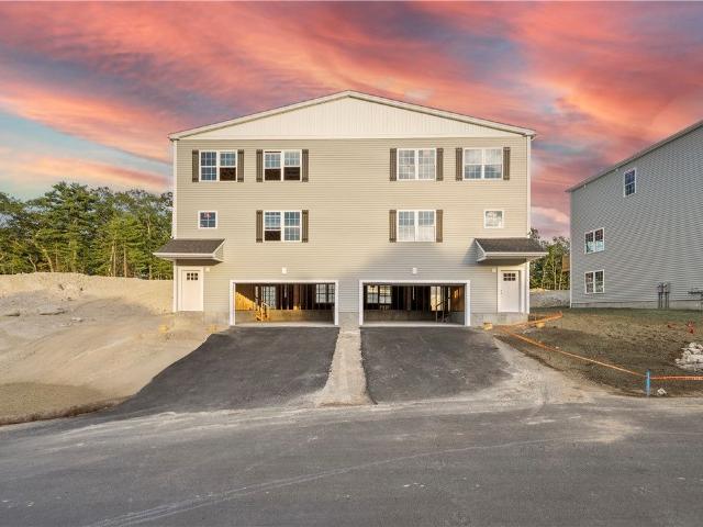 Condo for sale in Smithfield, Rhode Island
