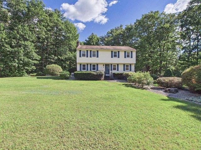 House for sale in Derry, Rockingham County