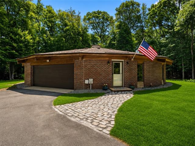 House for sale in Little Compton, Rhode Island