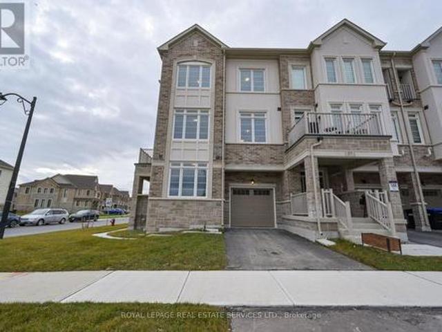House for rent in Bradford West Gwillimbury, Ontario