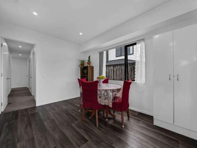 House for sale in Auckland, Oroua County