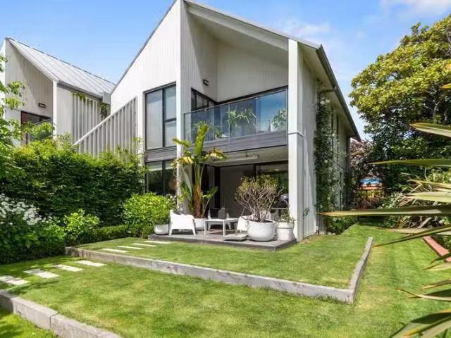 House for sale in Heathcote, Canterbury