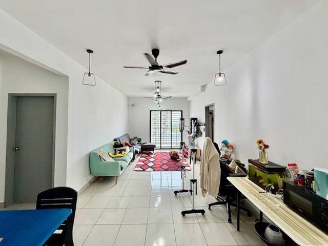 Apartment for sale in Tanjong Sepat, Selangor