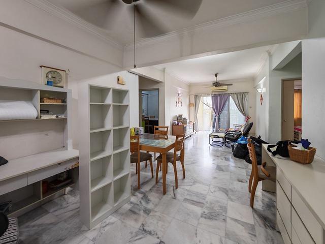 Condominium for sale in Petaling, Alam Impian