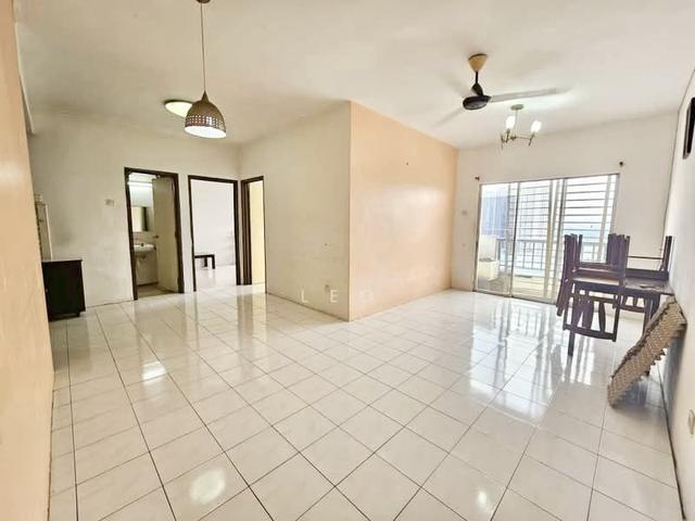 Apartment for sale in Petaling, Subang Jaya
