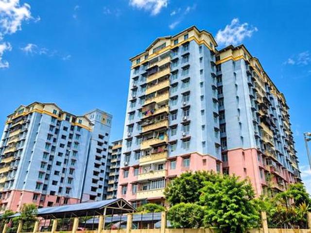 Apartment for sale in Kajang, Langat