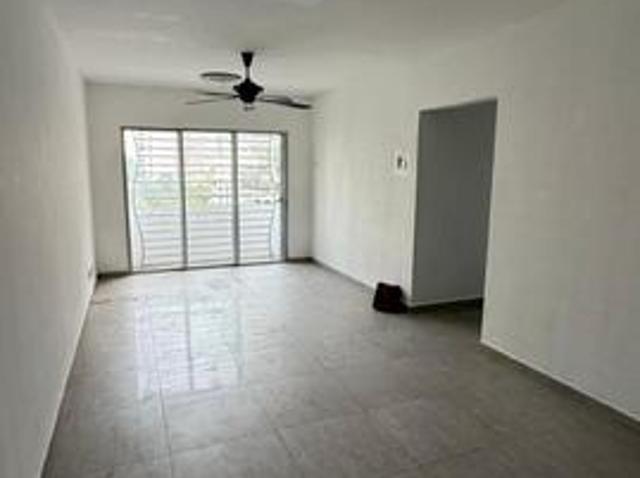 Apartment for rent in Shah Alam, Petaling