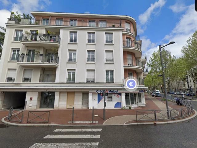 Garage vente à Versailles, Viroflay
