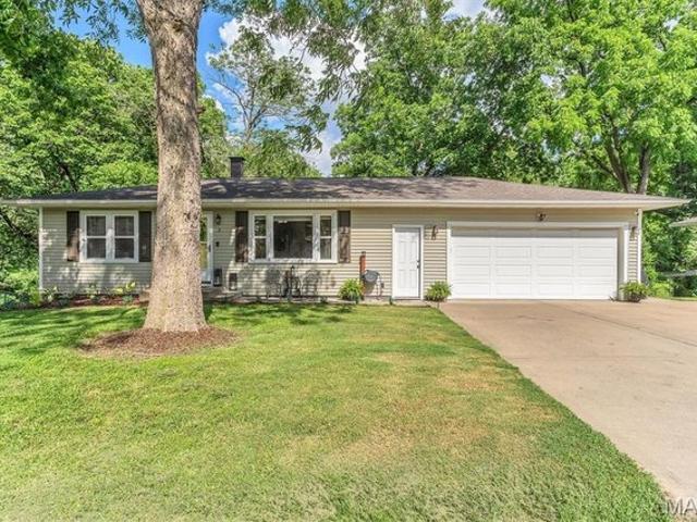 House for sale in Fairview Heights, Illinois