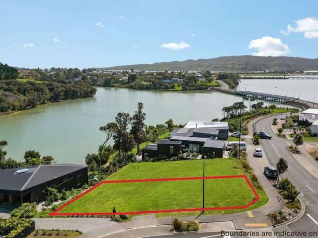 Land for sale in Raglan, Waikato
