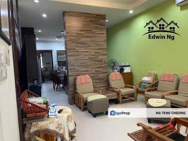 House for sale in Mukim 18, Georgetown