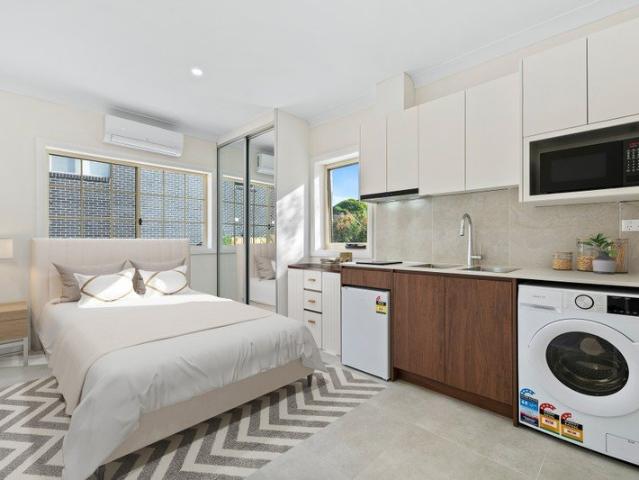 Granny Flat for rent in Ermington, Sydney