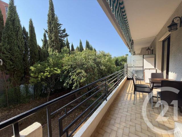 Appartement location à Quartier Jean-Médecin, Nice