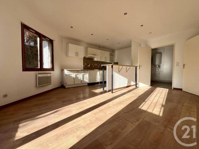 Appartement location à Les Loges, Évry-Courcouronnes
