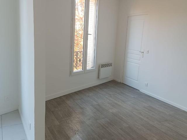 Appartement location à France métropolitaine, La Courneuve
