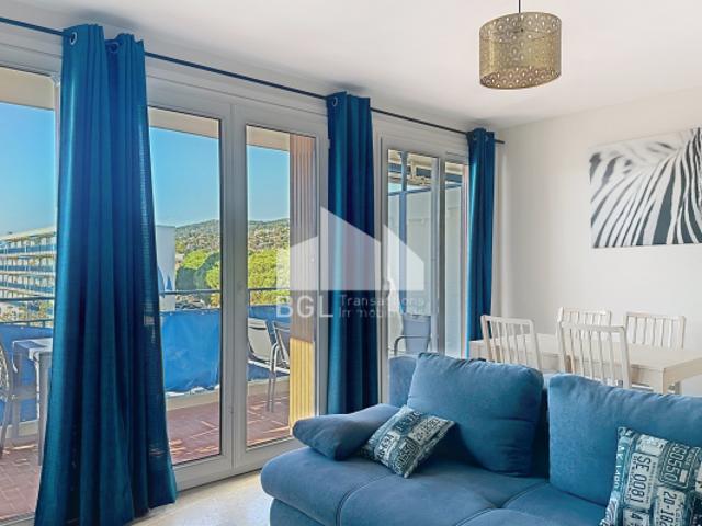 Appartement vente à Arrondissement de Toulon, Le Lavandou