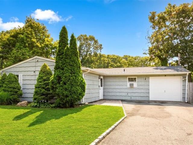 House for sale in Centereach, New York