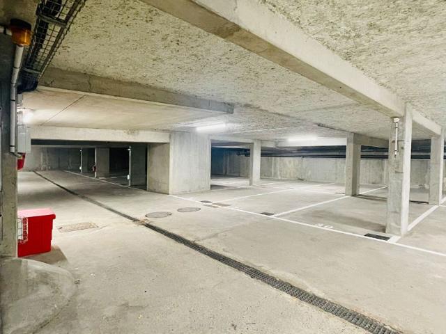 Garage location à Rouen, Ruan