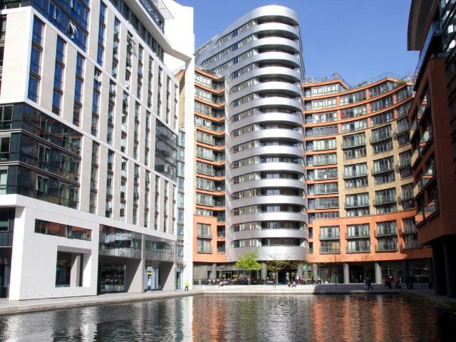 Apartment for rent in Paddington, Greater London