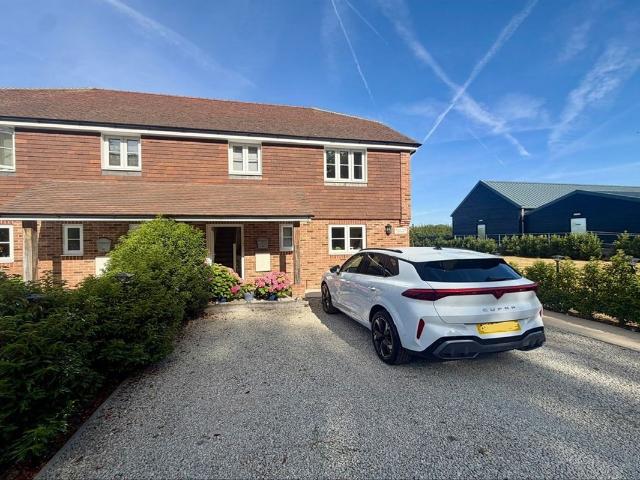 House for rent in Horsham, West Sussex