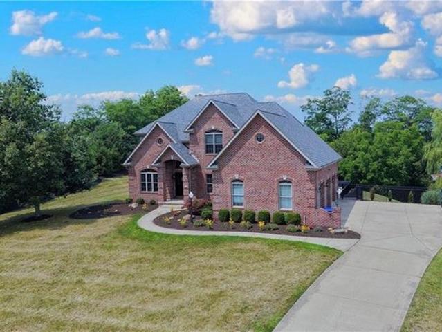 House for sale in Valencia, Pennsylvania