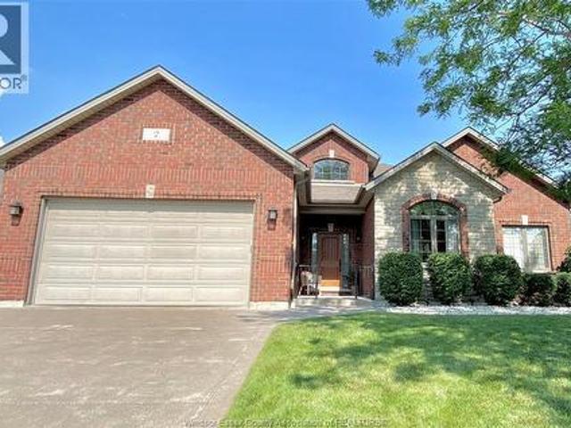 House for sale in Kingsville, Ontario