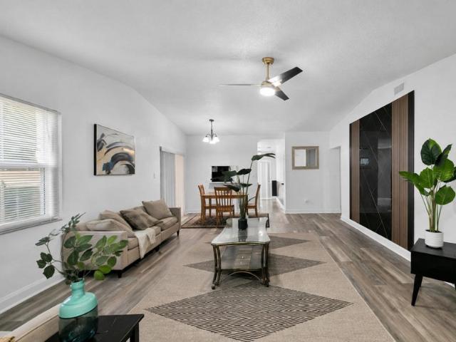 Room for rent in Azalea Park, Florida