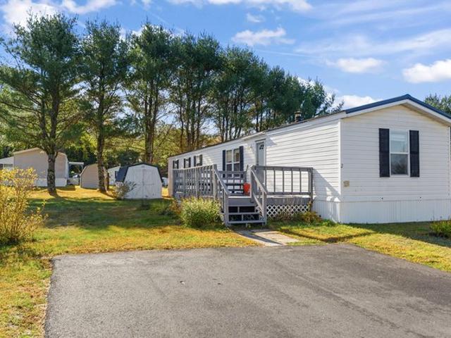 House for sale in Mechanic Falls, Androscoggin County