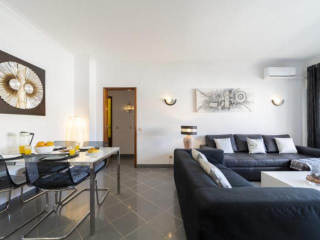 Apartamento alugar em Albufeira e Olhos de Água, Albufeira