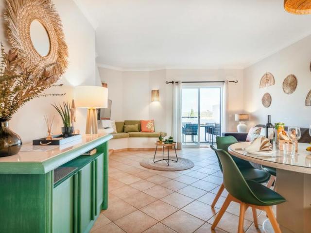 Apartamento alugar em Albufeira e Olhos de Água, Albufeira