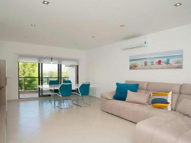 Apartamento alugar em Albufeira e Olhos de Água, Albufeira