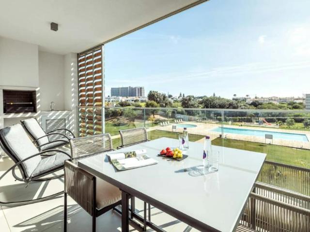 Apartamento alugar em Albufeira e Olhos de Água, Albufeira