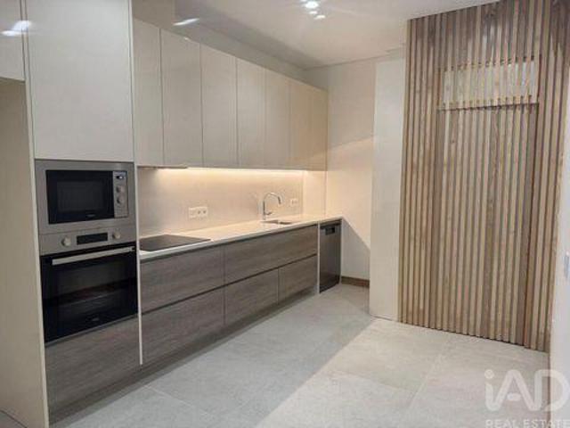 Apartamento alugar em Alcobaça, Leiria