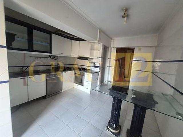 Apartamento venda em Alenquer (Santo Estêvão e Triana), Alenquer