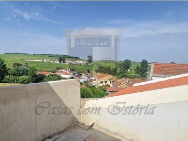 Casa venda em Alenquer (Santo Estêvão e Triana), Alenquer