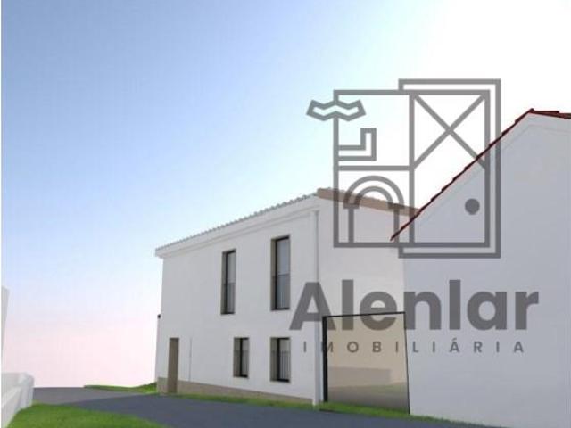 Casa venda em Alenquer (Santo Estêvão e Triana), Alenquer