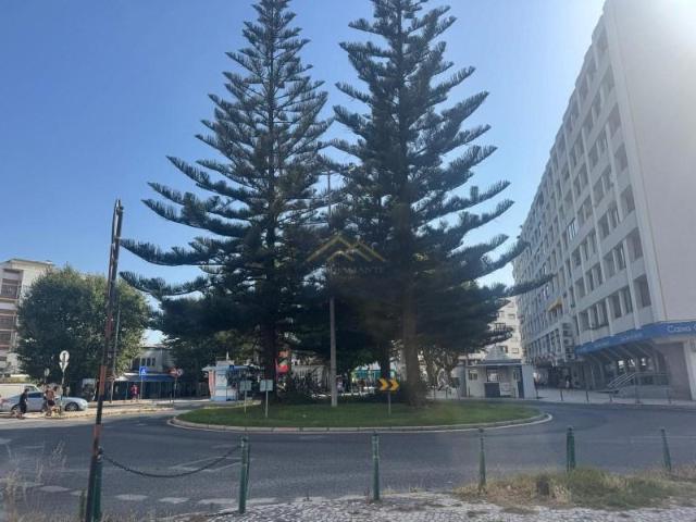 Apartamento alugar em Almada, Setúbal