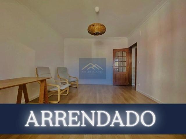 Apartamento alugar em Almada, Setúbal