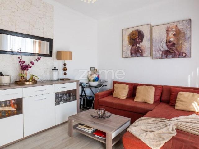 Apartamento venda em Almada, Setúbal