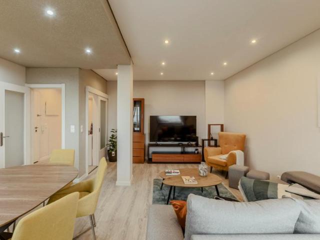 Apartamento alugar em Almada, Setúbal